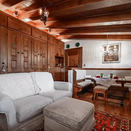 Guesthost - Cortina Charming Wooden Alpine Nest شقة *